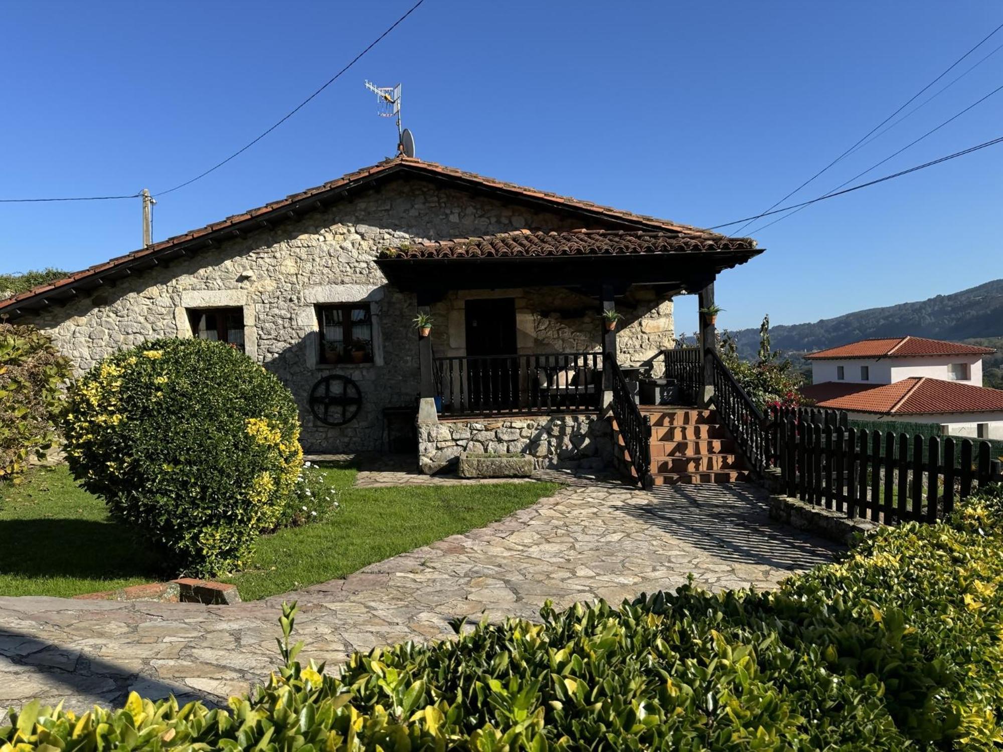 Casa Las Hortensias 2 Pendueles Llanes Exterior photo